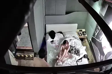 【学生萝莉】酒店偷拍臻品360工业风主题套房偷拍大学生情侣开房小哥先自己打飞机怕等下表现不好给女友上课