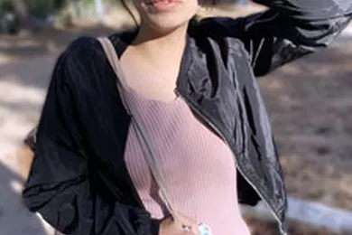 【素人特摄】素人女孩被高价羞辱短时间赚钱的兼职蒙蔽了双眼 辰巳真美