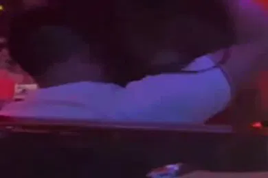 【强奸迷奸】酒吧醉.酒男女大.厅当众.不雅行.为事.