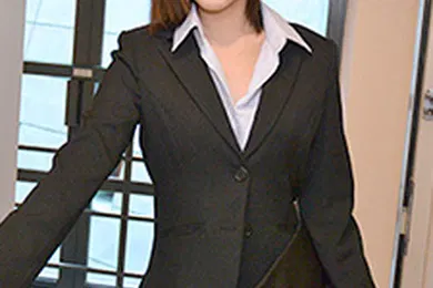 【无码高清】我和一个卖玩具的女孩发生了性关系 夏目绫
