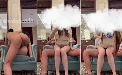 【国产精选】《痴淫少妇》把阴茎插到少妇身体的最深处，爽得她两脚朝天！鸡鸡都干出血了