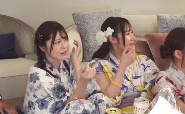 【日韩精选】浴衣美女たちをナンパで納涼祭！盛り上がって疲れ切ったカラダに男達が群がって集団SEX！？【るる/ゆい/あかり/ひなこ】Ver.るる＆ゆいUncensored-VRNC-069