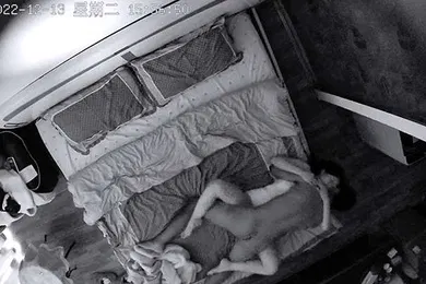 【乱伦】兄妹乱伦美女爽到叫表哥叫老公不一定是真的但是叫表哥肯定是