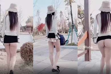 【自拍偷拍】妹子在街上露屁股走街哦秀性感的屁股