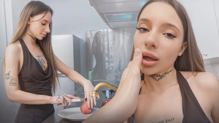 【性感网红】I Got Fucked Gently In The Kitchen_Luna Evans Mr. Murkovski