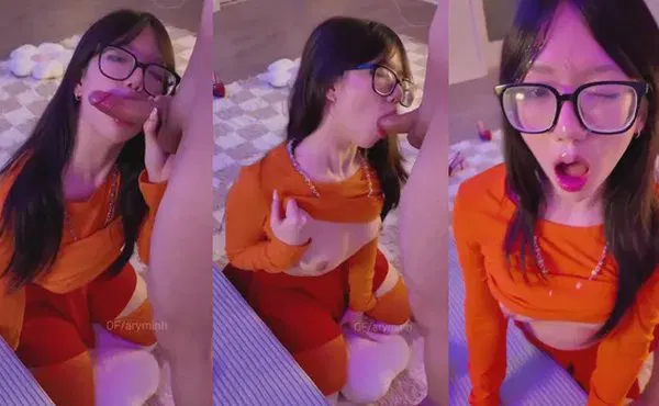 【主播网红】Aryminh 穿着 Velma Cosplay 服装接受面部护理