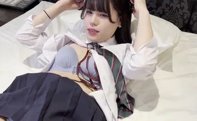 【日韩精选】色白パイパンましゅまろボディと初々しさにメロメロ♥中出しｾｯｸｽ♥[セイ服Ver.]FC2-PPV-4777292